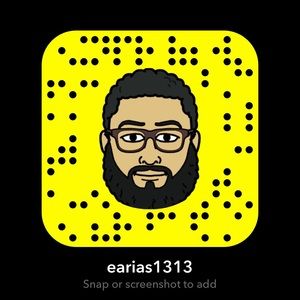 Meet your Posher, Efrain